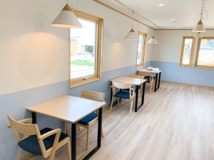 富山　家具　ダイニングテーブル　アイアン脚　オシャレ