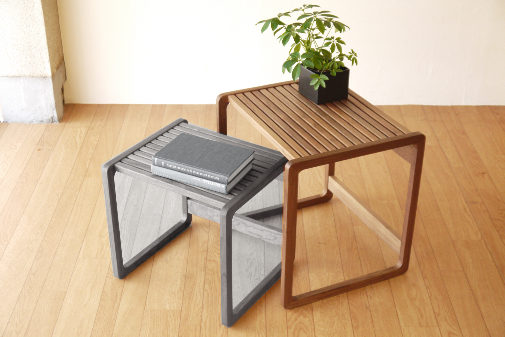 DK  Side table L