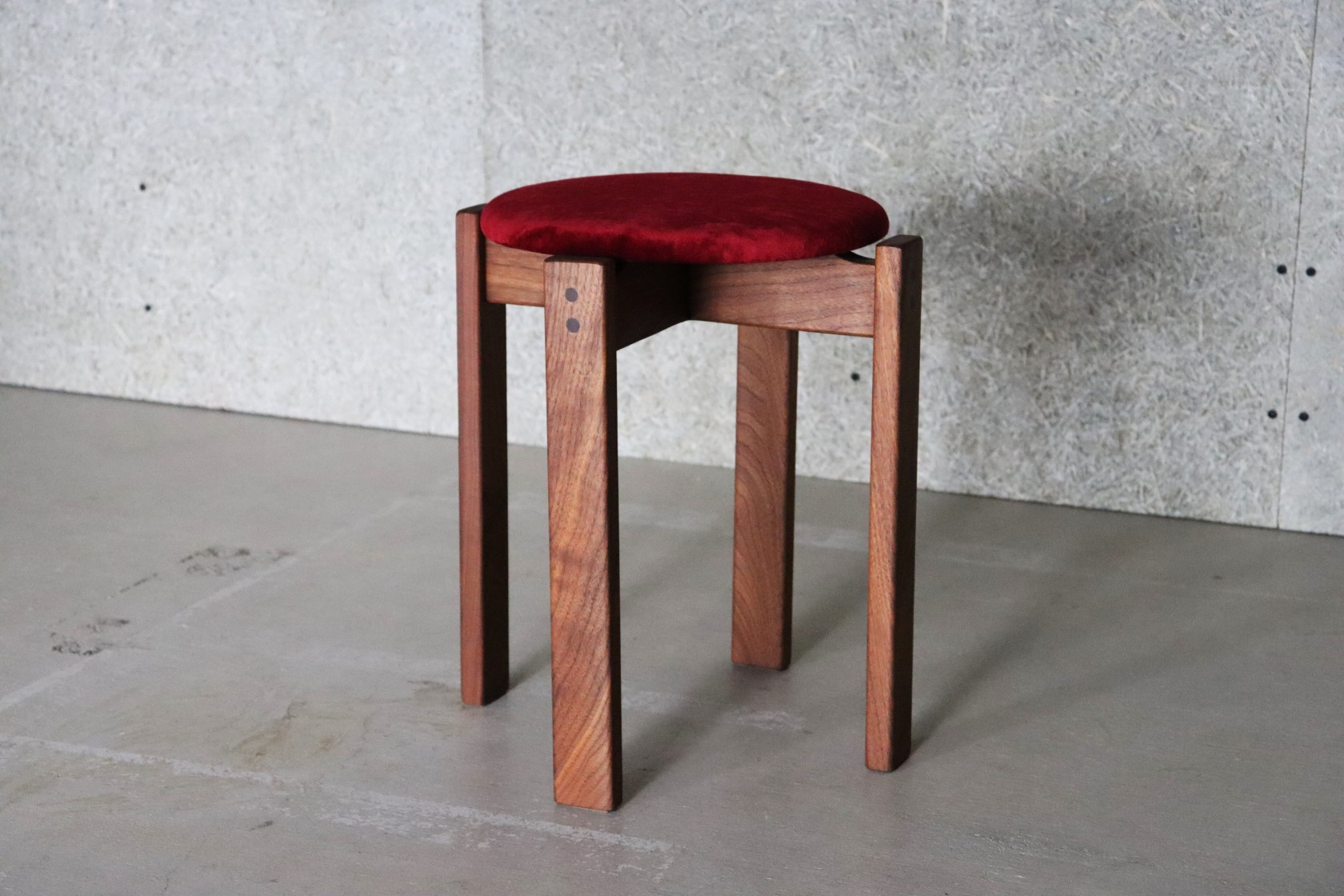 MK Stool